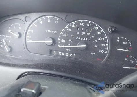 1999 Ford Explorer Eddie Bauer/Limited Edition/Xlt from USA, damaged, VIN 1FMDU32P2XUC31708